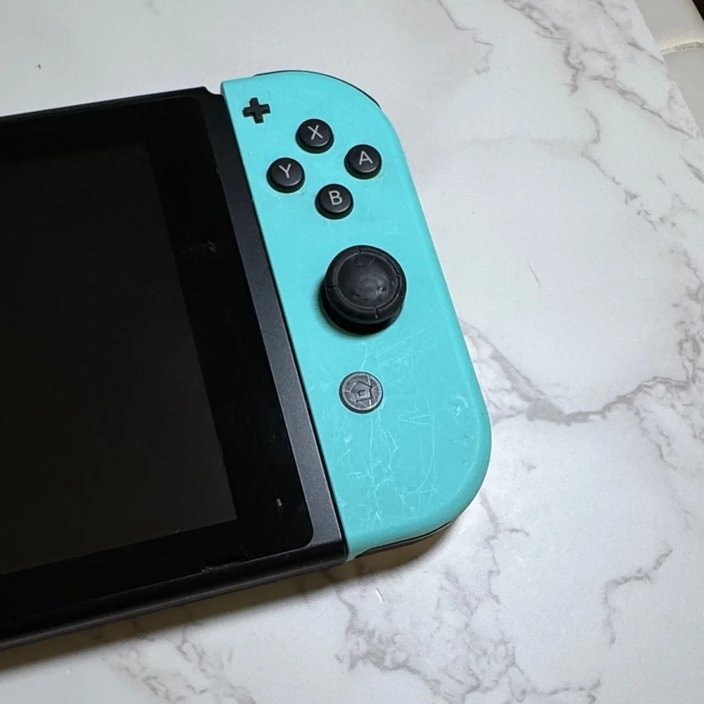 Nintendo Switch Console Animal Crossing Edition - Picture 4 of 15